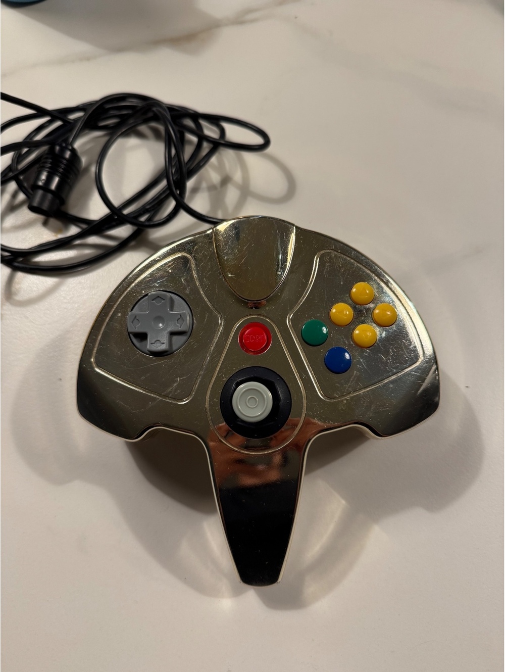 VTG. Performance Super Pad 64 Controller Limited Edition Gold Chrome Nintendo 64